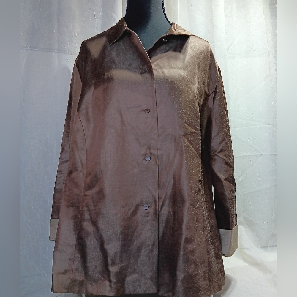Dana Buchman Iridescent Brown Shirt/Jacket with Beige Cuffs Size 16